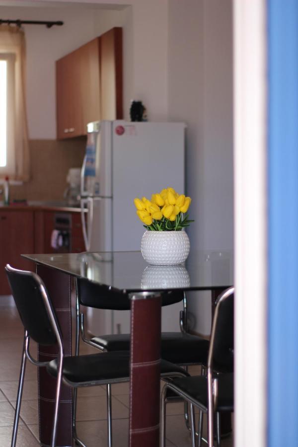 Zafeiris Apartments Livadia (Tilos) Exterior foto